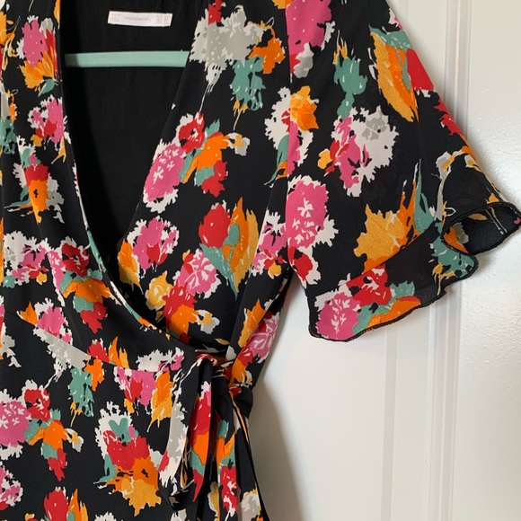 Zara Tops Zara Floral Top Poshmark